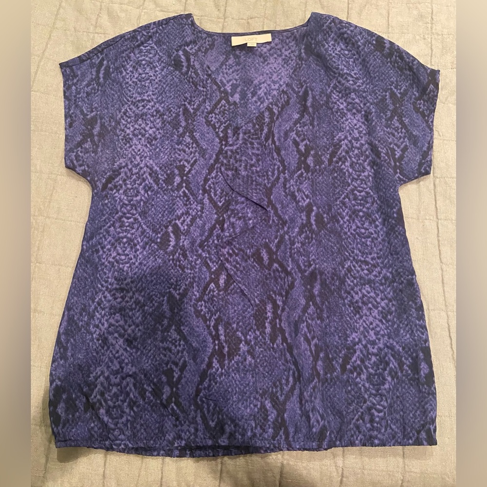 Loft snakeskin top